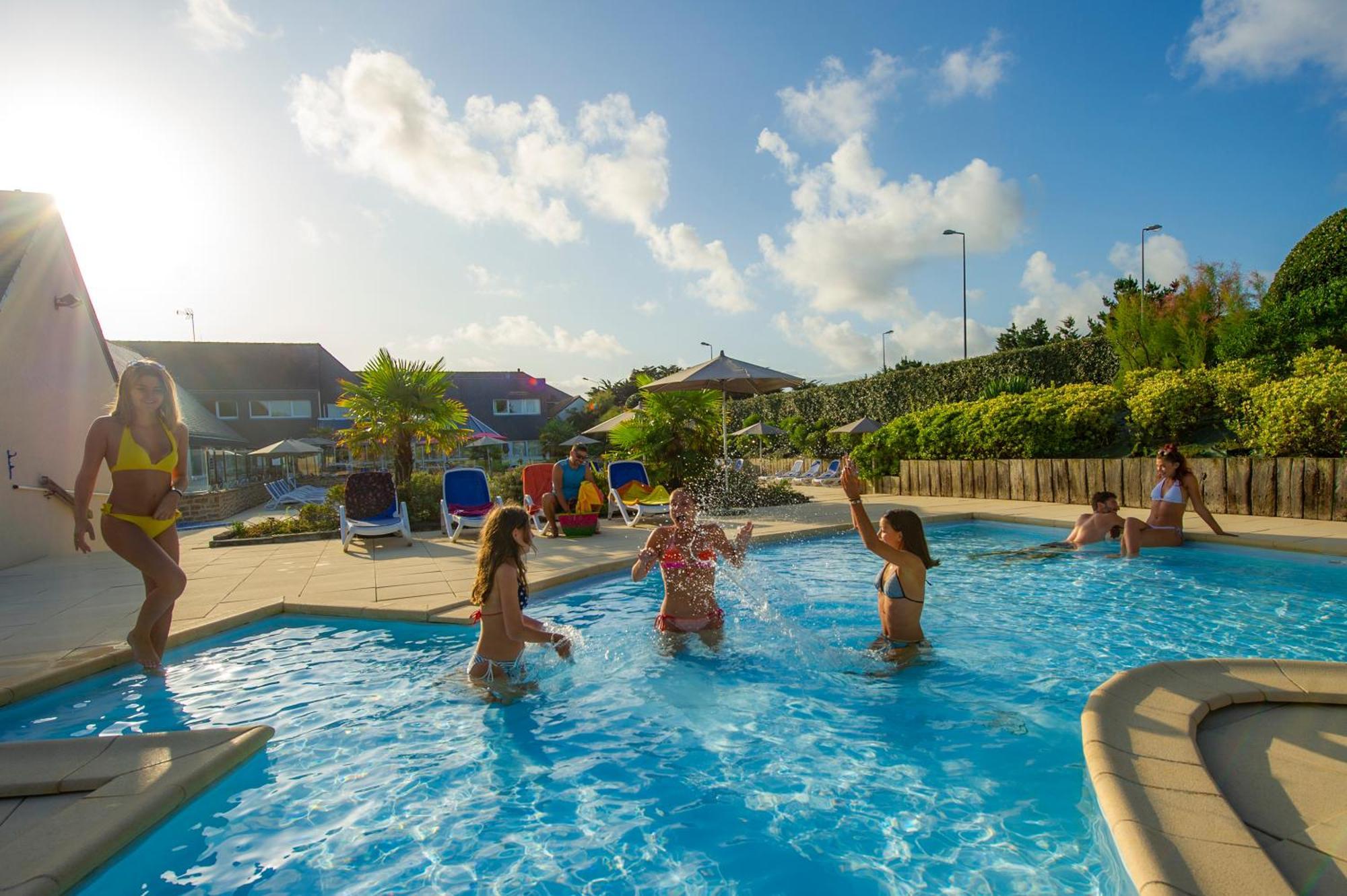 Village Club Goelia Les Voiles Blanches Batz-sur-Mer Exterior foto